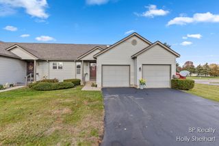 227 Heatherview Street, Sparta, MI 49345
