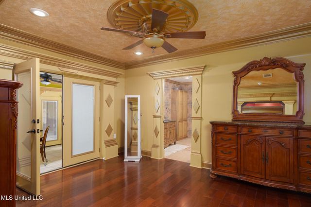 5562 N Williamsburg Road, Bassfield, MS 39421