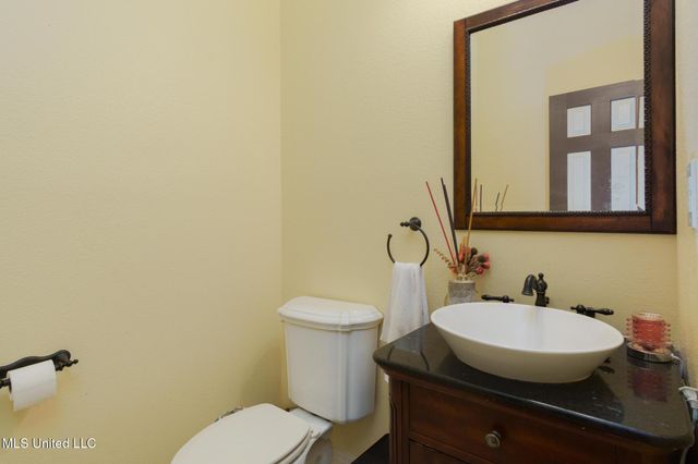 5562 N Williamsburg Road, Bassfield, MS 39421