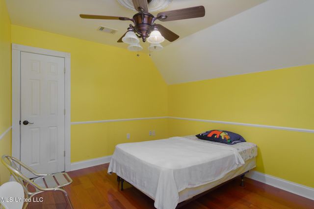 5562 N Williamsburg Road, Bassfield, MS 39421