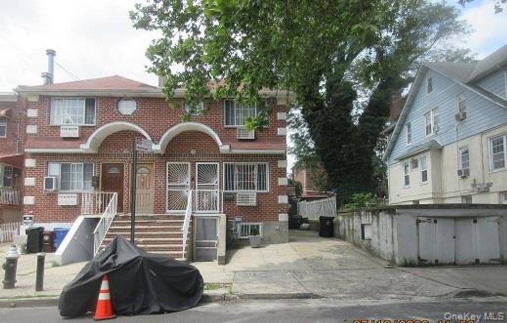 3931 De Reimer Avenue, Bronx, NY 10466