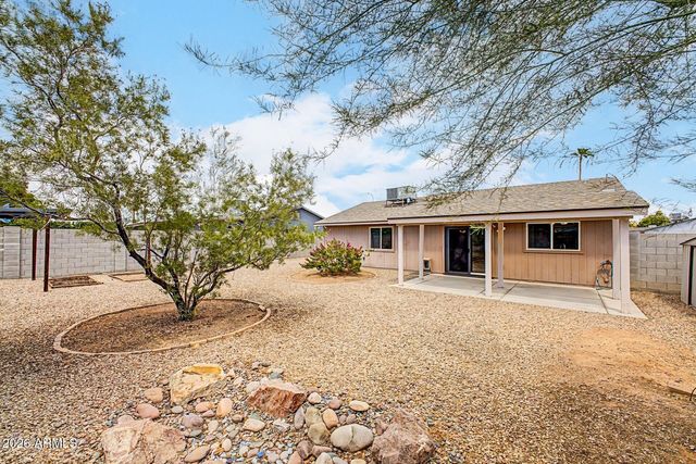 2210 W WESTERN Drive, Chandler, AZ 85224