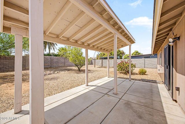 2210 W WESTERN Drive, Chandler, AZ 85224