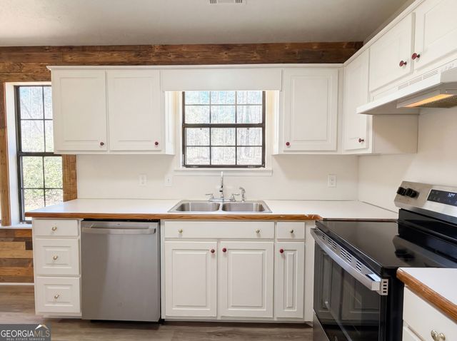 144 Dukes Road, Jackson, GA 30233