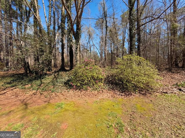 144 Dukes Road, Jackson, GA 30233