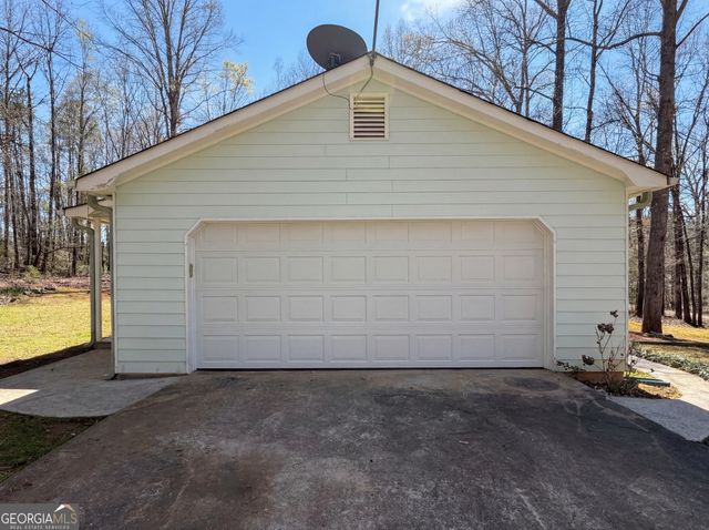 144 Dukes Road, Jackson, GA 30233