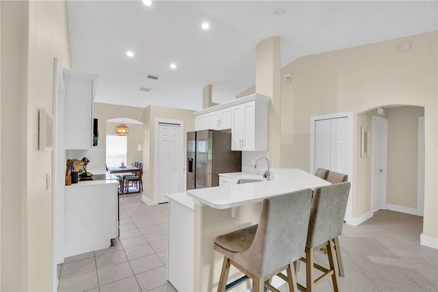 145 36th Court SW, Vero Beach, FL 32968