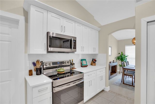 145 36th Court SW, Vero Beach, FL 32968