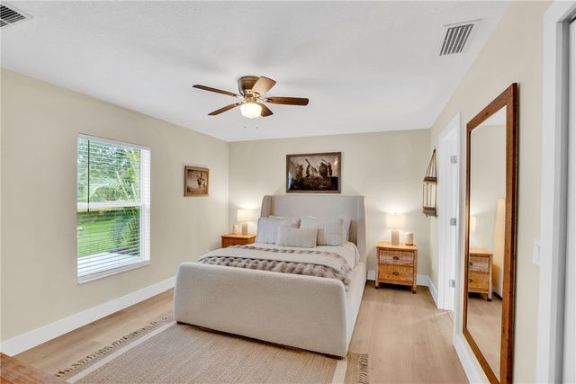 145 36th Court SW, Vero Beach, FL 32968