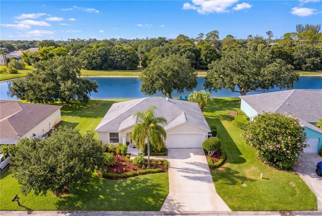 145 36th Court SW, Vero Beach, FL 32968