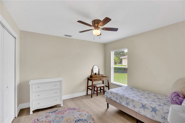 145 36th Court SW, Vero Beach, FL 32968