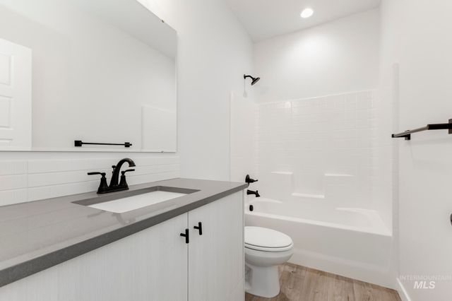3127 S Carie Ave, Boise, ID 83709