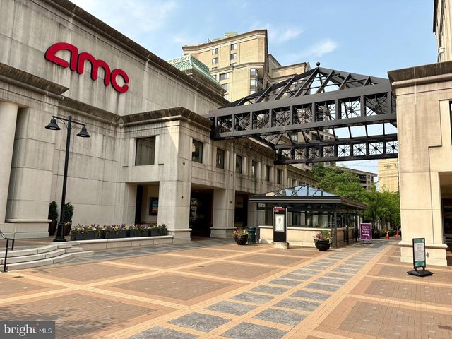 1276 N WAYNE ST #300, Arlington, VA 22201