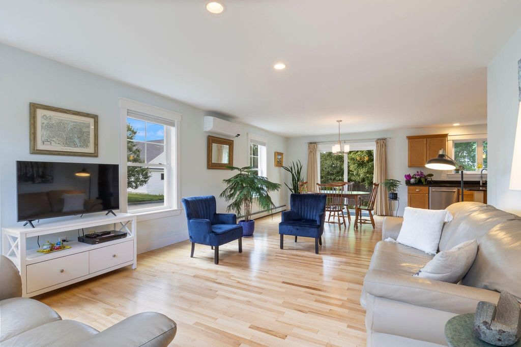 19 Nautical Drive, Cumberland, ME 04110 — photo 3