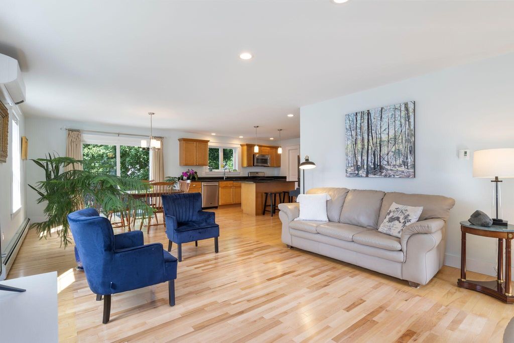 19 Nautical Drive, Cumberland, ME 04110 — photo 4
