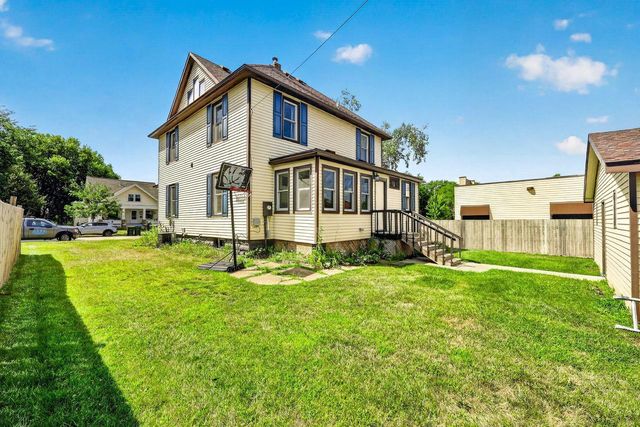 908 Monroe Street, Sauk City, WI 53583