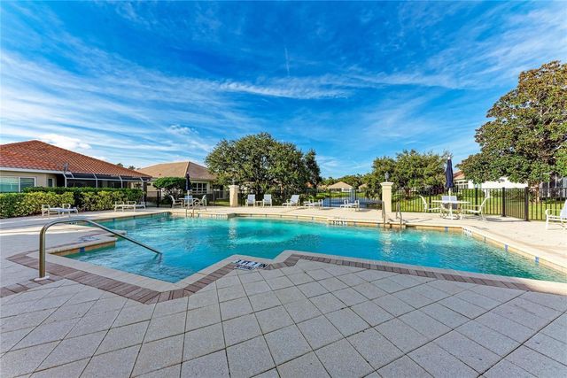 7128 RUE DE PALISADES 22, Sarasota, FL 34238