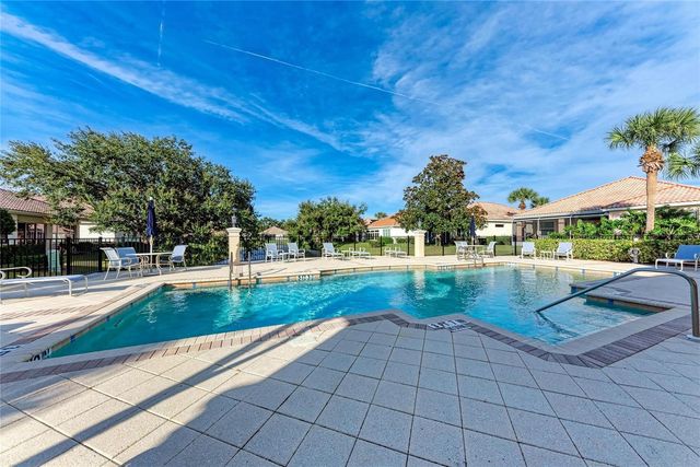 7128 RUE DE PALISADES 22, Sarasota, FL 34238