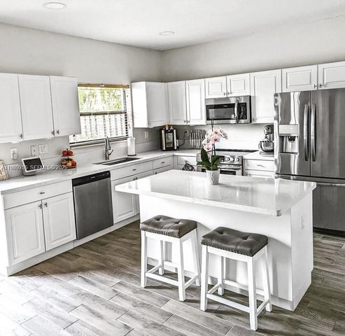 11239 SW 243rd Ter 0, Homestead, FL 33032