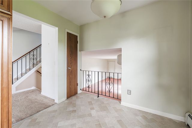 237 Pine Valley Drive, Greece, NY 14626
