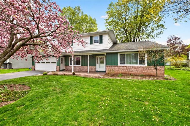 237 Pine Valley Drive, Greece, NY 14626