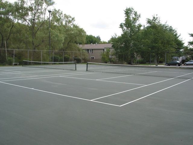 14 Village Green Lane 7, Natick, MA 01760