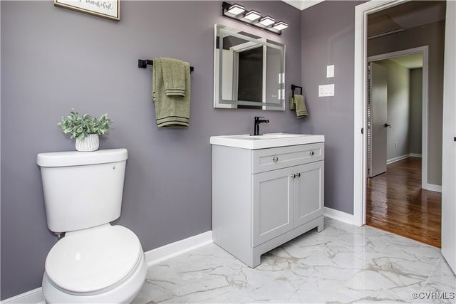 4515 Winterbourne Dr, South Chesterfield, VA 23803