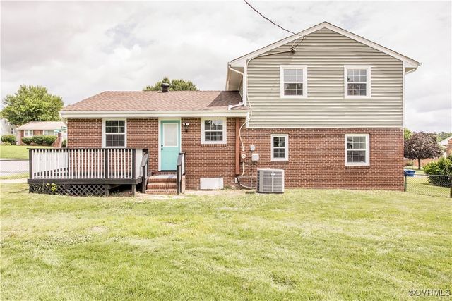 4515 Winterbourne Dr, South Chesterfield, VA 23803
