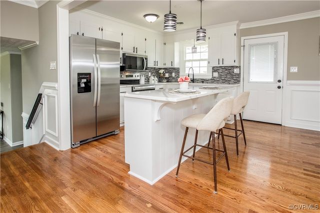 4515 Winterbourne Dr, South Chesterfield, VA 23803