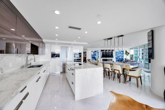 2127 Brickell Ave 801, Miami, FL 33129