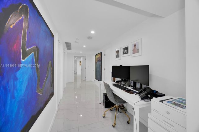 2127 Brickell Ave 801, Miami, FL 33129