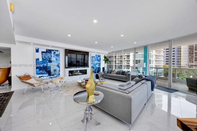 2127 Brickell Ave 801, Miami, FL 33129