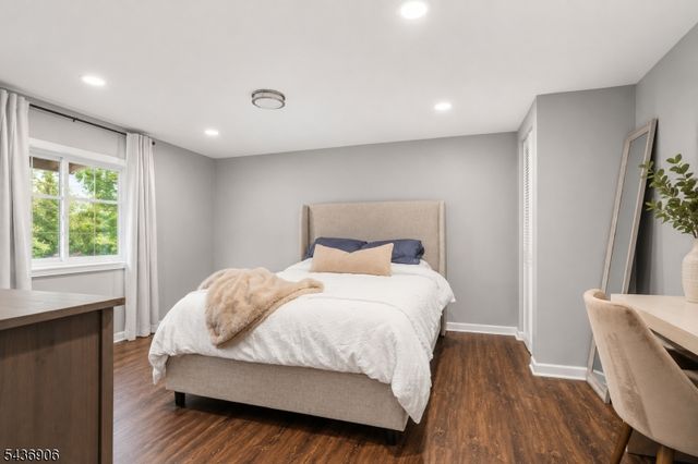 142 Walker Rd, West Orange Twp., NJ 07052