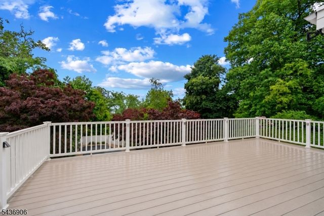 142 Walker Rd, West Orange Twp., NJ 07052