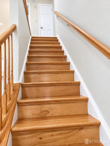 240 Hampshire Court, Piscataway, NJ 08854