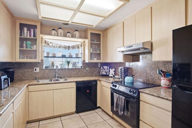 1429 Don Pedro Rd, Ceres, CA 95307