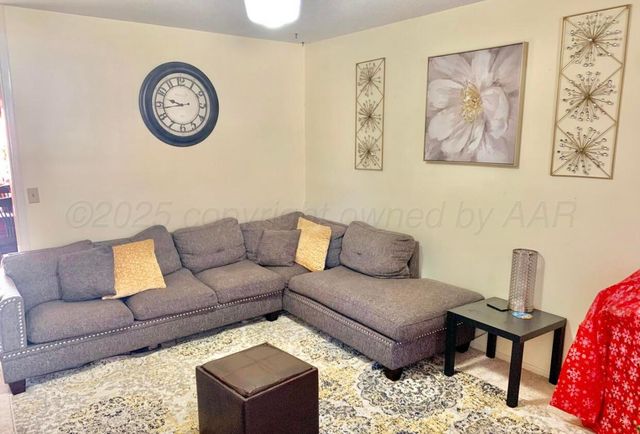 1904 Palo Duro Drive, Memphis, TX 79245