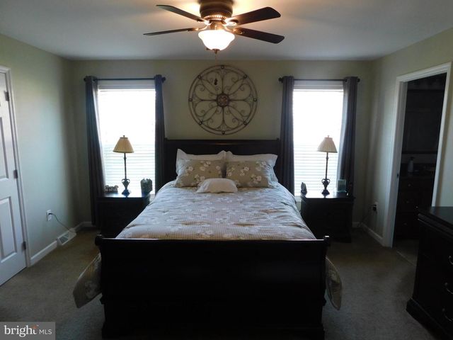 14 WREN DR, Bechtelsville, PA 19505