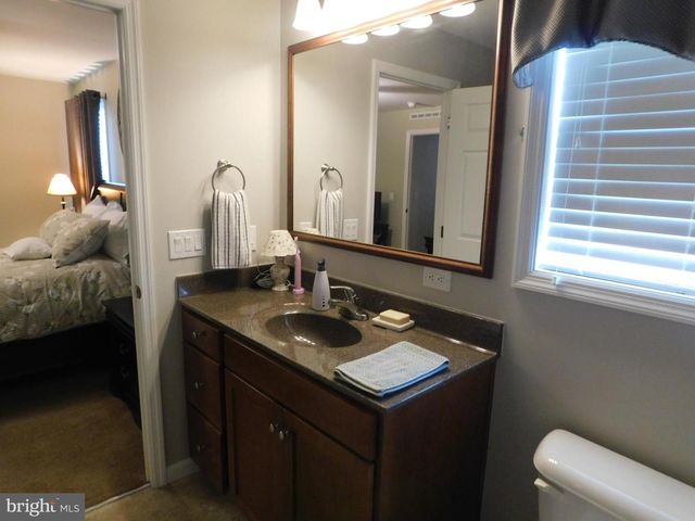 14 WREN DR, Bechtelsville, PA 19505
