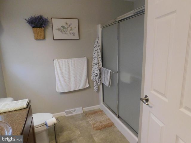 14 WREN DR, Bechtelsville, PA 19505