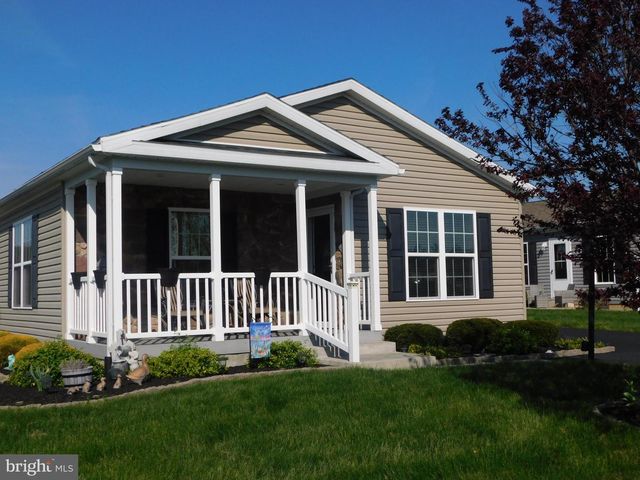 14 WREN DR, Bechtelsville, PA 19505