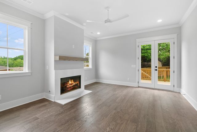 542B Starliner Dr, Nashville, TN 37209