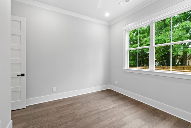 542B Starliner Dr, Nashville, TN 37209