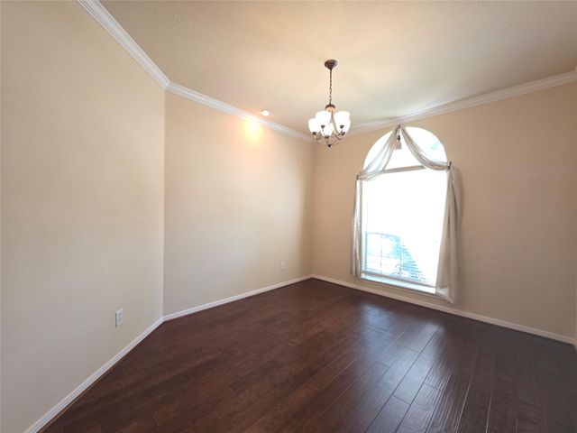 9630 Green Valley Lane, Houston, TX 77064