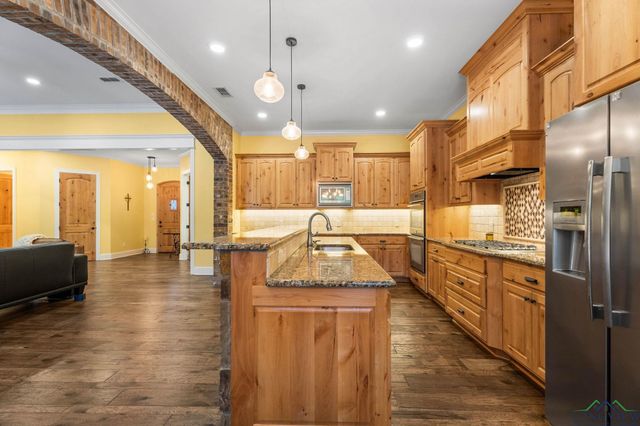 12265 Sable Ln, Whitehouse, TX 75791