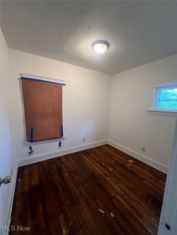 658 E 92nd Street, Cleveland, OH 44108