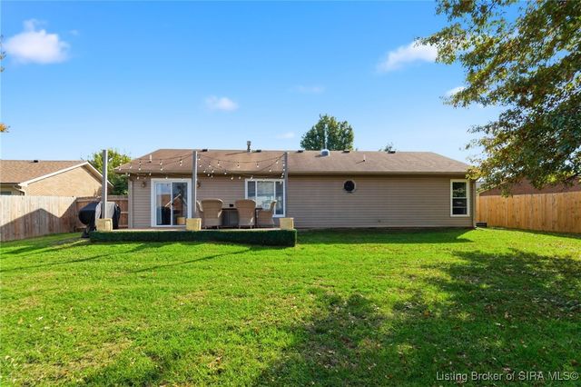 2504 Muscovy Court, Jeffersonville, IN 47130