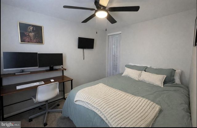 127 SIGEL ST, Philadelphia, PA 19148