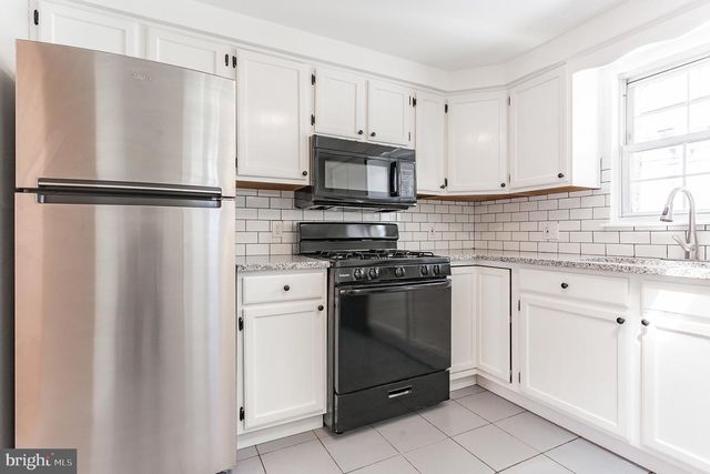 127 SIGEL ST, Philadelphia, PA 19148