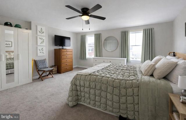 127 SIGEL ST, Philadelphia, PA 19148